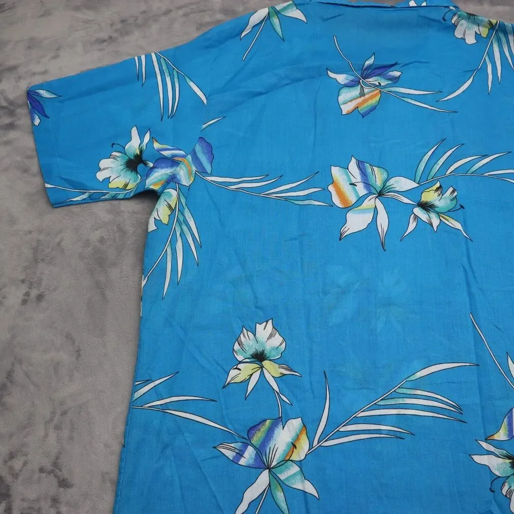 Shore Things Shirt Mens L Blue Floral Hawaiian Button Up Short Sleeve Casual